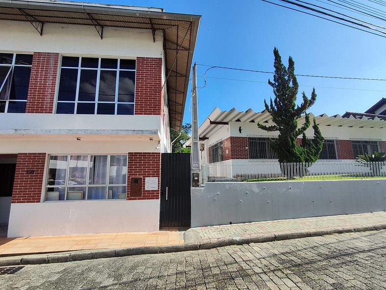 Studio Close to Vila Germanica 10